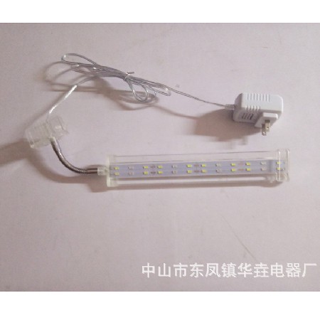 新款華垚魚(yú)缸水館族360度旋轉(zhuǎn)LED節(jié)能省電水族燈